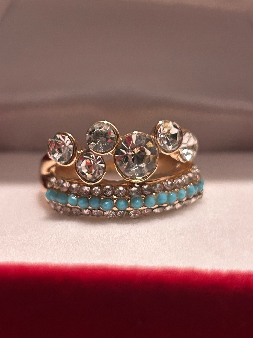 Abstract Crown Fashion Ring with Clear and Turquoise colored Stones. Size 8/18